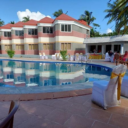 Coral Beach Resort Mamallapuram Eksteriør billede